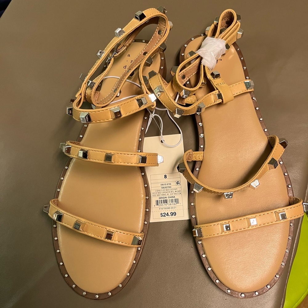 Womens sandals